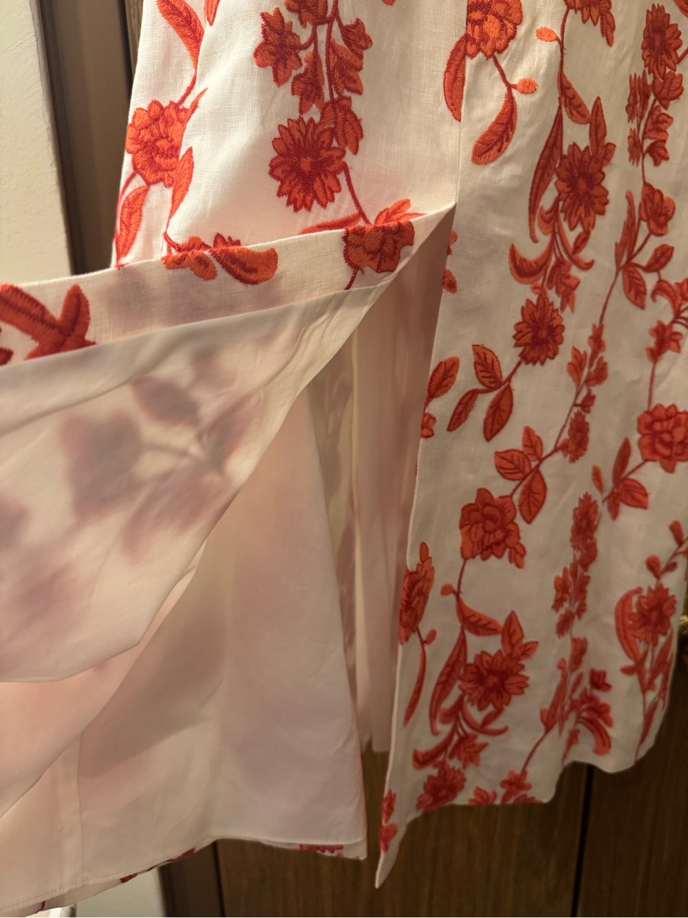 NWT Rebecca Taylor Scarlet Embroidered Linen Skirt Ivory Red Coral Size 6 - Picture 3 of 15
